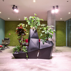 Tekero referents Telia Eesti peahoone. Interface plaatvaibad Urban Retreat, Near & Far ja Human Nature. 